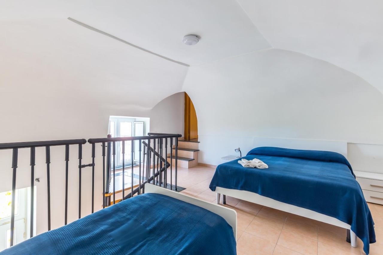 La Terrazza Sul Giardino Apartment Procida Ngoại thất bức ảnh