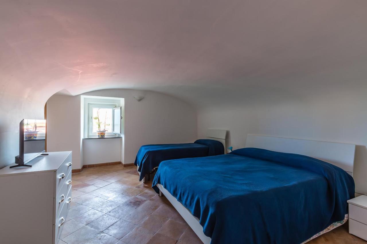 La Terrazza Sul Giardino Apartment Procida Ngoại thất bức ảnh