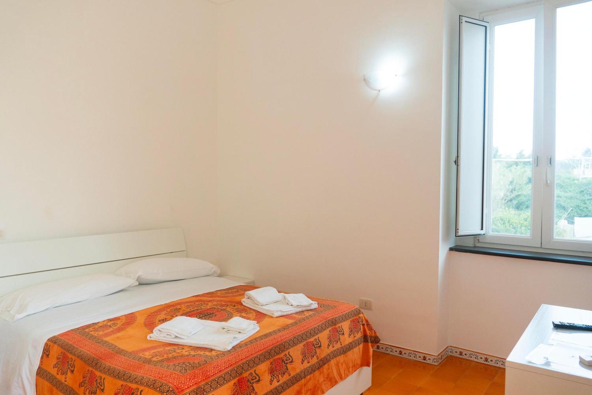 La Terrazza Sul Giardino Apartment Procida Ngoại thất bức ảnh