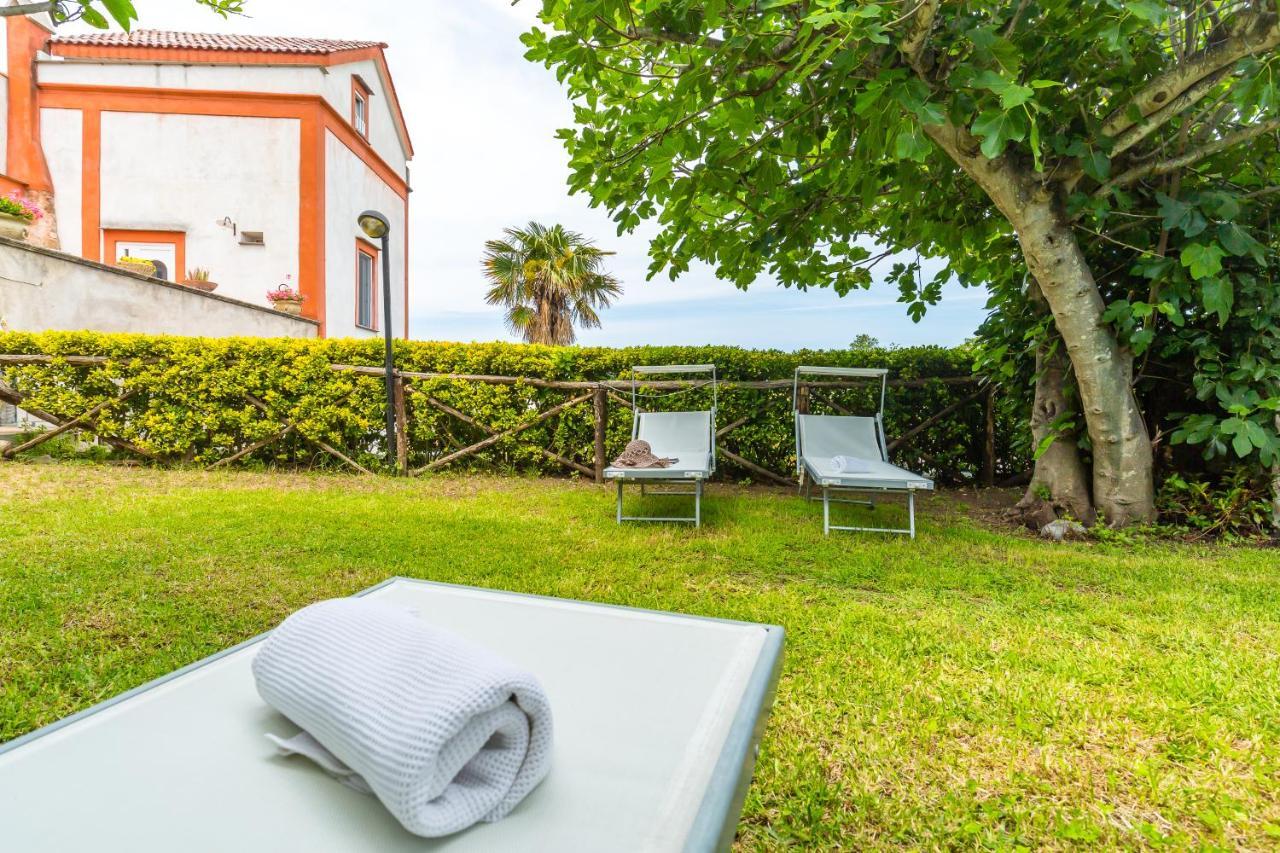 La Terrazza Sul Giardino Apartment Procida Ngoại thất bức ảnh